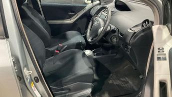 TOYOTA YARIS 1.3 TR Hatchback 5dr Petrol Multimode (136 g/km, 85 bhp)