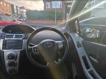 TOYOTA YARIS 1.3 TR Hatchback 5dr Petrol Multimode (136 g/km, 85 bhp)