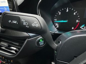 FORD FOCUS 1.5 EcoBlue Active X Hatchback 5dr Diesel Auto Euro 6 (s/s) (120