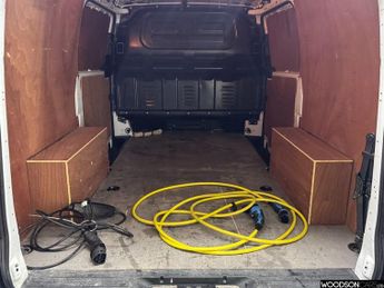 MERCEDES-BENZ EVITO 114 e 41kWh Progressive Panel Van 6dr Electric Auto FWD L2 (LWB)