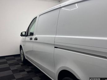 MERCEDES-BENZ EVITO 114 e 41kWh Progressive Panel Van 6dr Electric Auto FWD L2 (LWB)