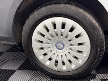 MERCEDES-BENZ EVITO 114 e 41kWh Progressive Panel Van 6dr Electric Auto FWD L2 (LWB)