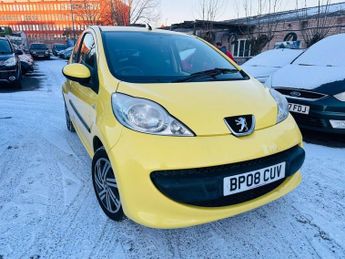 Peugeot 107 1.0 12V Urban Hatchback 3dr Petrol 2 Tronic Euro 4 (68 ps)