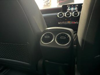 MERCEDES-BENZ A-CLASS 2.0 A250 AMG Line Saloon 4dr Petrol 7G-DCT Euro 6 (s/s) (224 ps)