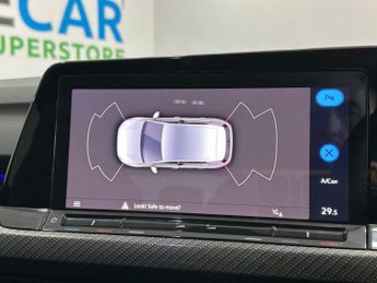 VOLKSWAGEN GOLF 1.5 eTSI MHEV R-Line Hatchback 5dr Petrol Hybrid DSG Euro 6 (s/s