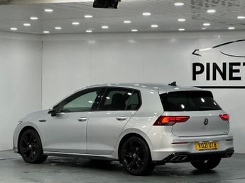 VOLKSWAGEN GOLF 1.5 eTSI MHEV R-Line Hatchback 5dr Petrol Hybrid DSG Euro 6 (s/s