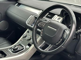LAND ROVER RANGE ROVER EVOQUE 2.0 TD4 SE SUV 5dr Diesel Auto 4WD Euro 6 (s/s) (180 ps)