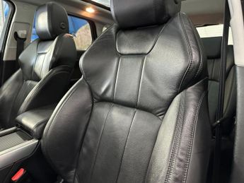 LAND ROVER RANGE ROVER EVOQUE 2.0 TD4 SE SUV 5dr Diesel Auto 4WD Euro 6 (s/s) (180 ps)