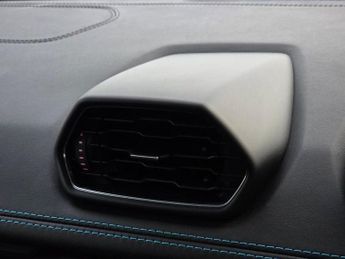 LAMBORGHINI HURACAN 5.2 V10 LP 580-2 Coupe 2dr Petrol LDF Euro 6 (s/s) (580 ps)