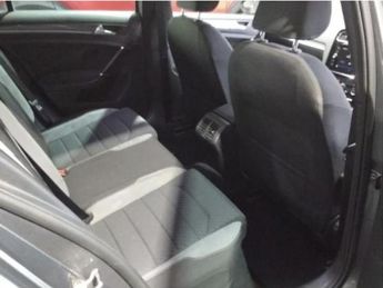 VOLKSWAGEN GOLF 1.5 TSI EVO R-Line Edition Hatchback 5dr Petrol DSG Euro 6 (s/s)