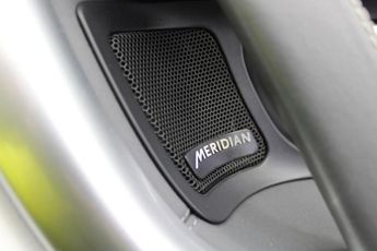 LAND ROVER DISCOVERY SPORT 2.0 SD4 HSE SUV 5dr Diesel Auto 4WD Euro 6 (s/s) (240 ps)