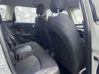 MINI HATCH 1.5 Cooper Hatchback 5dr Petrol Steptronic Euro 6 (s/s) (136 ps)