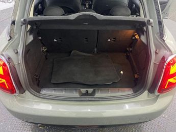 MINI HATCH 1.5 Cooper Hatchback 5dr Petrol Steptronic Euro 6 (s/s) (136 ps)