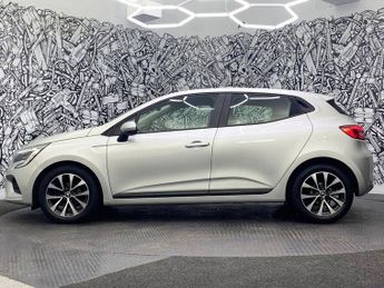 RENAULT CLIO 1.0 SCe Iconic Hatchback 5dr Petrol Manual Euro 6 (s/s) (65 ps)