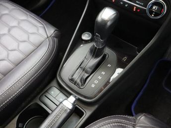 FORD FIESTA 1.0T EcoBoost GPF Vignale Hatchback 5dr Petrol Auto Euro 6 (s/s)