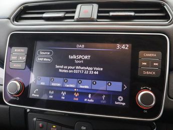 NISSAN LEAF 39kWh Tekna Hatchback 5dr Electric Auto (150 ps)