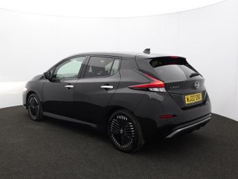 NISSAN LEAF 39kWh Tekna Hatchback 5dr Electric Auto (150 ps)