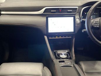 MG MG ZS 72.6kWh Trophy Connect Long Range SUV 5dr Electric Auto (156 ps)