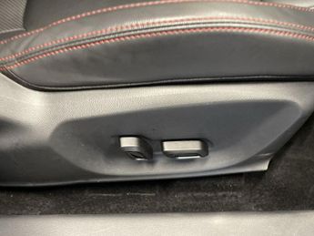 MG MG ZS 72.6kWh Trophy Connect Long Range SUV 5dr Electric Auto (156 ps)