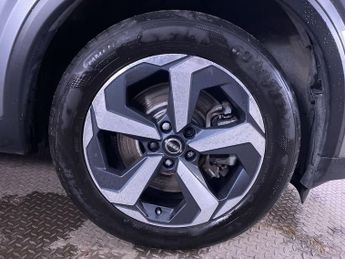 NISSAN QASHQAI 1.5 h e-POWER N-Connecta SUV 5dr Petrol Hybrid Auto Euro 6 (s/s)