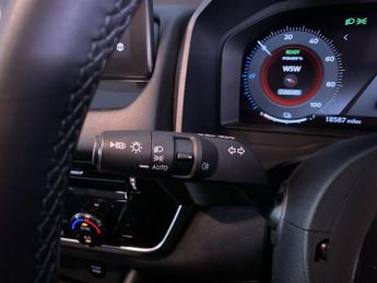 NISSAN QASHQAI 1.5 h e-POWER N-Connecta SUV 5dr Petrol Hybrid Auto Euro 6 (s/s)