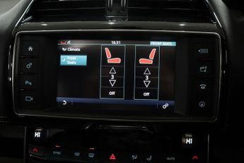 JAGUAR XE 2.0d R-Sport Saloon 4dr Diesel Auto AWD Euro 6 (s/s) (180 ps)