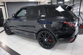 LAND ROVER RANGE ROVER SPORT 3.0 SD V6 Autobiography Dynamic SUV 5dr Diesel Auto 4WD Euro 6 (