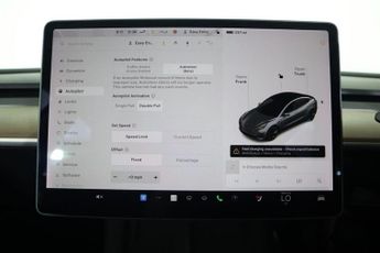 TESLA Model 3 (Dual Motor) Long Range Auto 4WDE 4dr