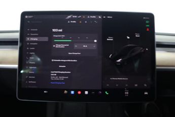 TESLA Model 3 Auto RWD 4dr