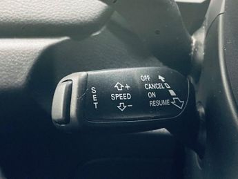 AUDI Q3 2.0 TDI S line SUV 5dr Diesel S Tronic quattro Euro 6 (s/s) (Nav