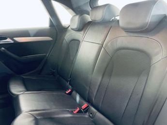 AUDI Q3 2.0 TDI S line SUV 5dr Diesel S Tronic quattro Euro 6 (s/s) (Nav