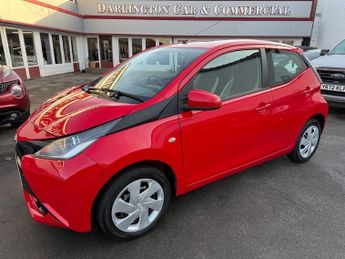 Toyota AYGO 1.0 VVT-i x-play Hatchback 5dr Petrol Manual Euro 5 Euro 5 (68 p