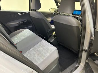 VOLKSWAGEN ID.3 Pro 58kWh Life Hatchback 5dr Electric Auto (145 ps)