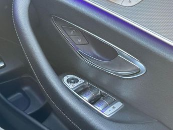 MERCEDES-BENZ E-CLASS 2.0 E220d SE (Premium) Saloon 4dr Diesel G-Tronic+ Euro 6 (s/s) 