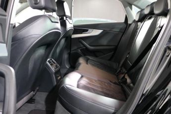 AUDI A4 2.0 TFSI Sport Saloon 4dr Petrol S Tronic Euro 6 (s/s) (190 ps)