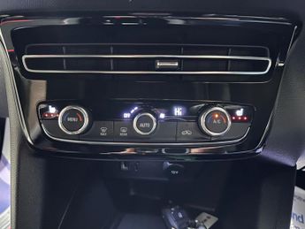 VAUXHALL MOKKA ELECTRIC 50kWh SRi Premium SUV 5dr Electric Auto (136 ps)