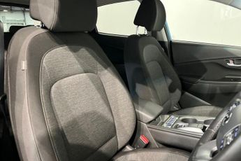 HYUNDAI KONA 64kWh Premium SUV 5dr Electric Auto (10.5kW Charger) (204 ps) Pa