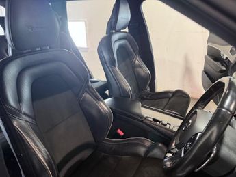 VOLVO XC90 2.0 B5 MHEV R-Design SUV 5dr Diesel Hybrid Auto 4WD Euro 6 (s/s)