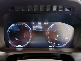 VOLVO XC90 2.0 B5 MHEV R-Design SUV 5dr Diesel Hybrid Auto 4WD Euro 6 (s/s)