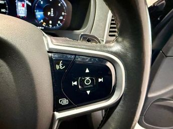 VOLVO XC90 2.0 B5 MHEV R-Design SUV 5dr Diesel Hybrid Auto 4WD Euro 6 (s/s)