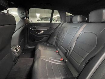 MERCEDES-BENZ C-CLASS 2.1 C220d AMG Line Estate 5dr Diesel G-Tronic+ Euro 6 (s/s) (170