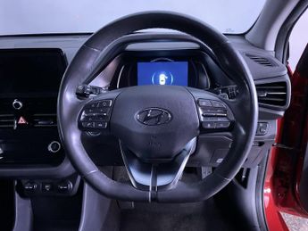 HYUNDAI IONIQ 38.3kWh Premium Hatchback 5dr Electric Auto (136 ps)