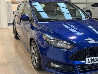 FORD FOCUS 2.0T EcoBoost ST-3 Hatchback 5dr Petrol Manual Euro 6 (s/s) (250