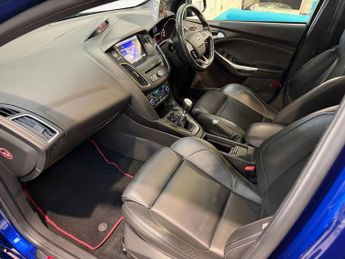 FORD FOCUS 2.0T EcoBoost ST-3 Hatchback 5dr Petrol Manual Euro 6 (s/s) (250