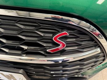 MINI CLUBMAN 2.0 Cooper S Exclusive Estate 6dr Petrol Steptronic Euro 6 (s/s)