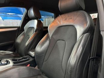 AUDI A4 AVANT 2.0 TDI S line Estate 5dr Diesel Multitronic Euro 5 (s/s) (150 p