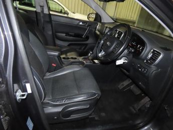 KIA SPORTAGE 1.7 CRDi 3 SUV 5dr Diesel DCT Euro 6 (s/s) (139 bhp)