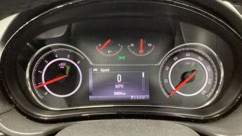 VAUXHALL INSIGNIA 2.0 CDTi SRi Nav Hatchback 5dr Diesel Auto Euro 6 (170 ps)
