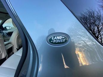 LAND ROVER DISCOVERY SPORT 2.2 SD4 HSE Luxury SUV 5dr Diesel Auto 4WD Euro 5 (s/s) (190 ps)