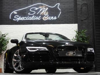 Audi R8 5.2 FSI V10 Spyder 2dr Petrol S Tronic quattro Euro 5 (525 ps)